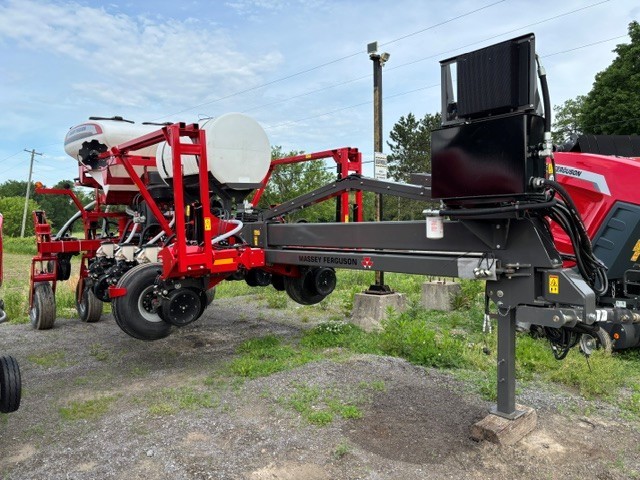 Massey Fersuson MFVF12-30 Planter