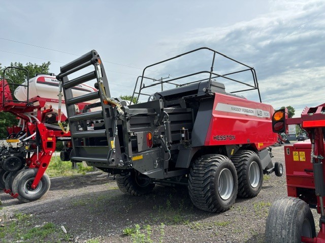 Hay & Forage  Massey Ferguson Large Square Baler LB2234 Photo