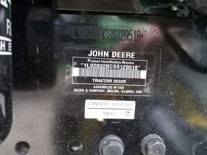 Tractors  2025 John Deere 2032R Photo