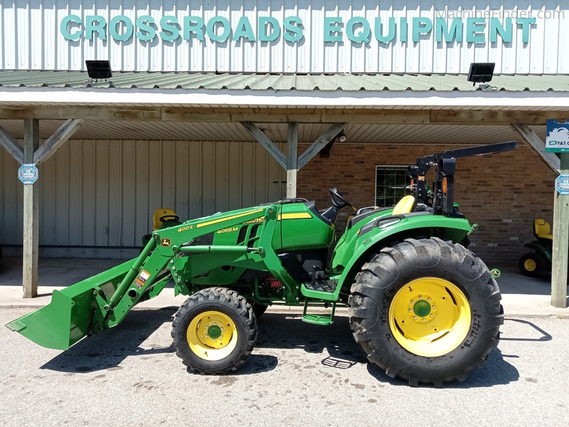Tractors  2021 John Deere 4066M Photo