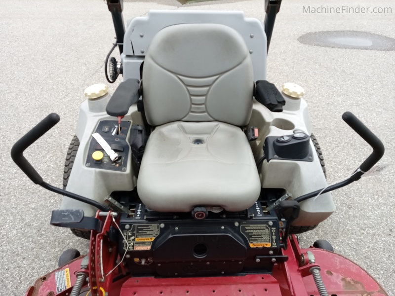 Tractors  Exmark LAZER 60" Photo