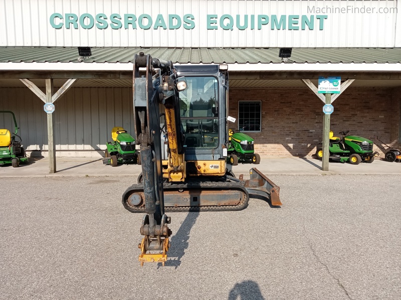 Tractors  2009 John Deere 35D Photo