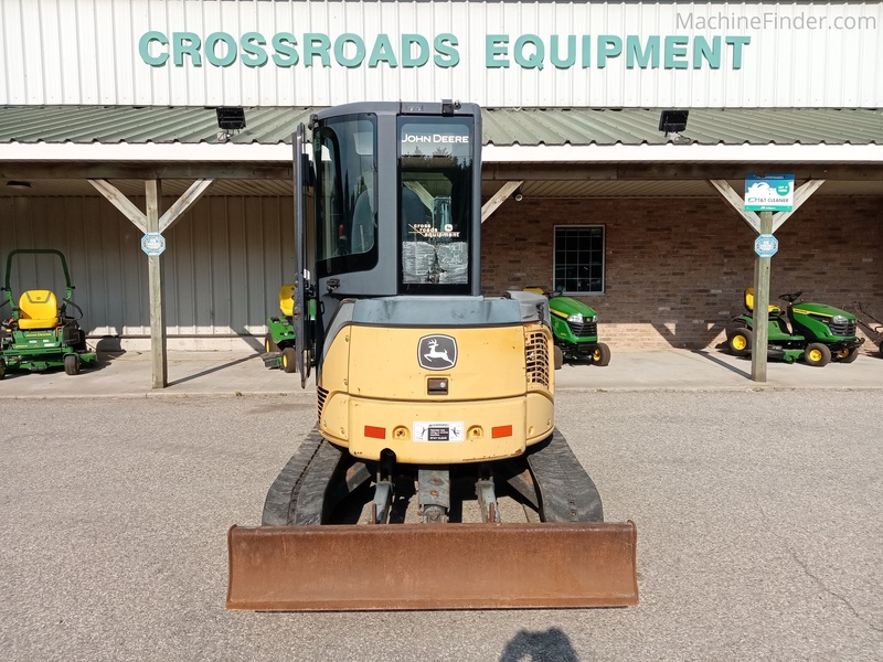 Tractors  2009 John Deere 35D Photo
