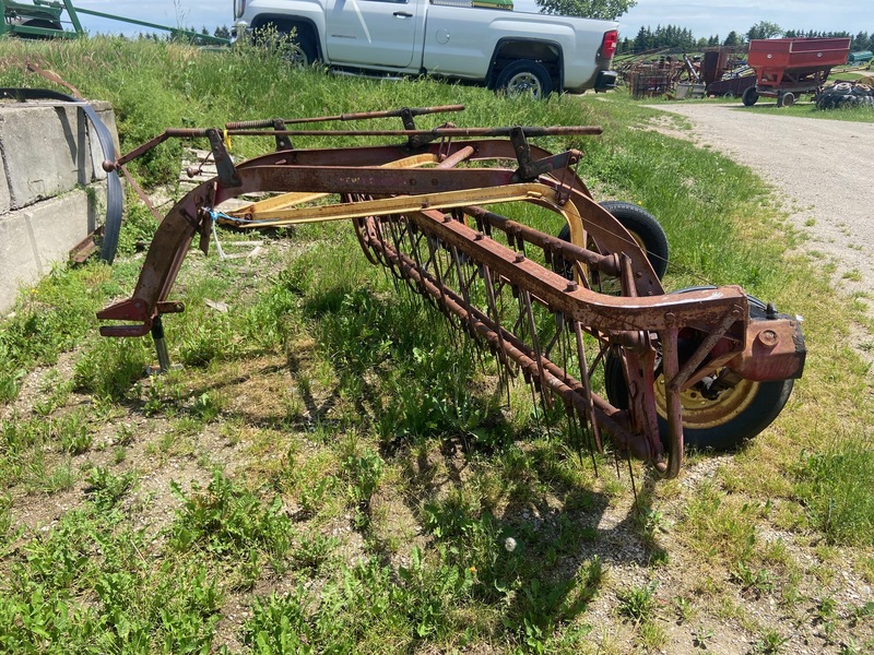 Hay/Forage/Livestock  New Holland 55 Hay Rake Photo