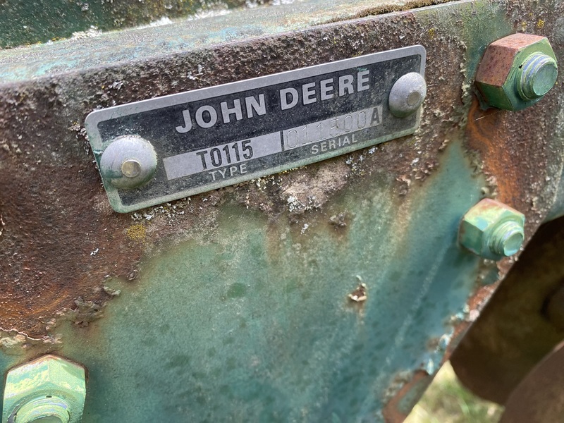 John Deere 115 Disc for sale 