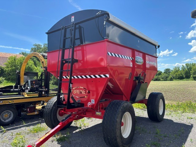 Planting & Seeding  Bruns Gravity Box  & Wagon Photo