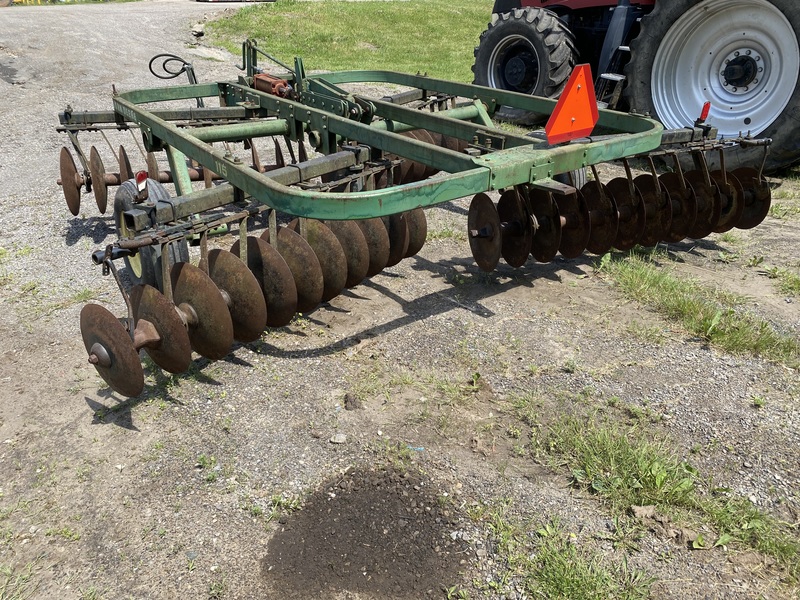 John Deere 115 Disc for sale 
