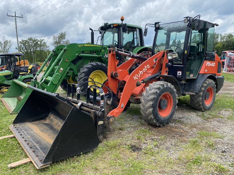 Kubota R540 Compact Wheel Loader 