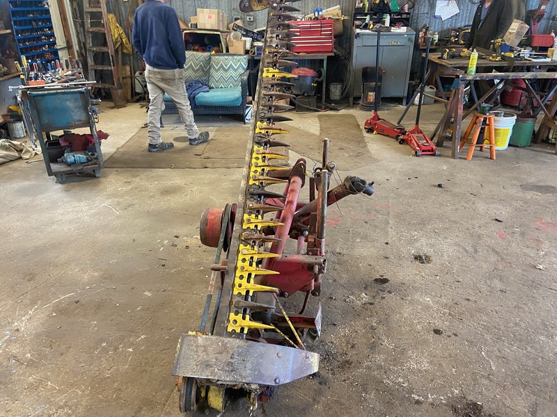 Miscellaneous  New Holland 450 Sickle Mower - 7FT Photo