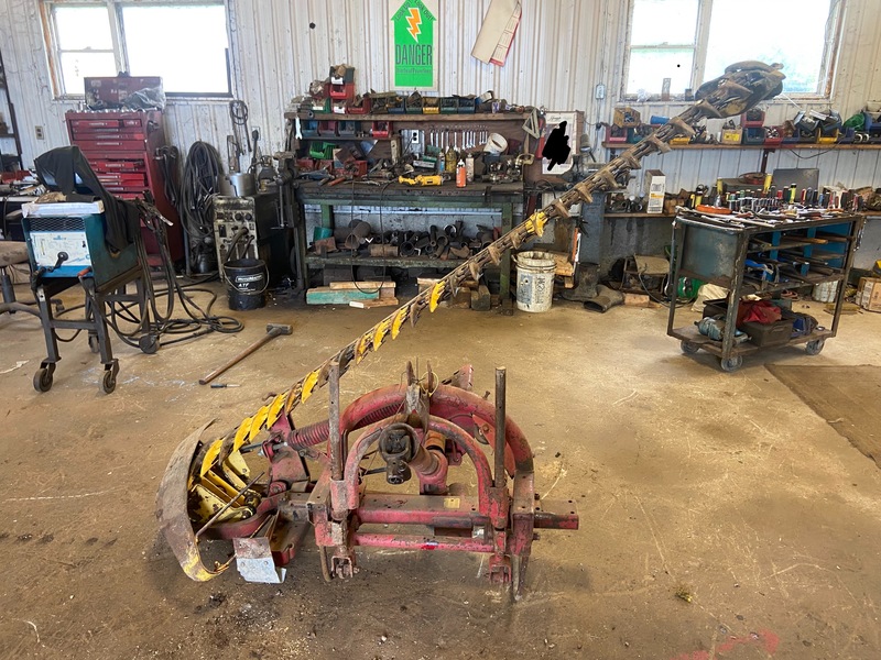 Miscellaneous  New Holland 450 Sickle Mower - 7FT Photo
