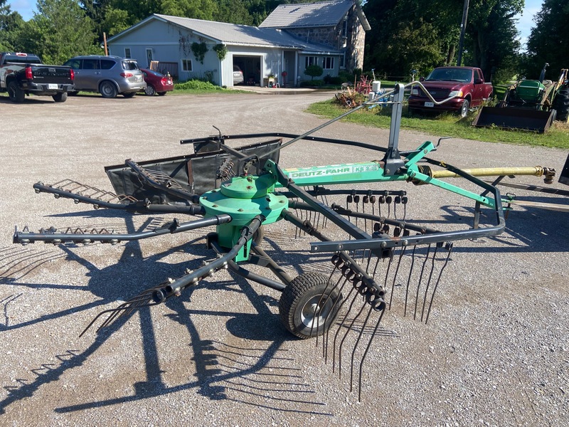 Deutz-Fahr KS 3.33 Rotary Rake