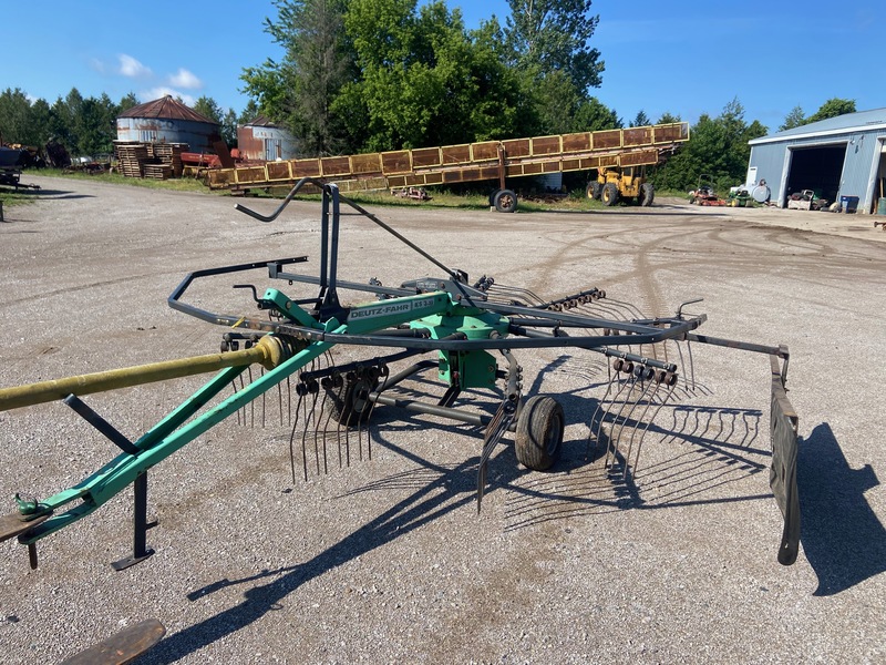 Hay/Forage/Livestock  Deutz-Fahr KS 3.33 Rotary Rake Photo