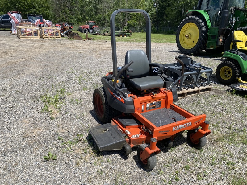 Kubota Z121s Zero Turn Mower for sale 
