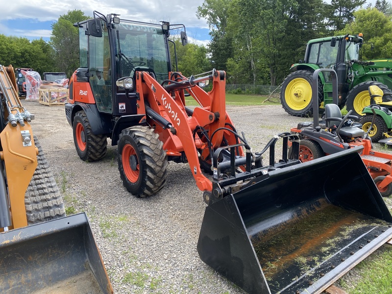 Kubota R540 Compact Wheel Loader 