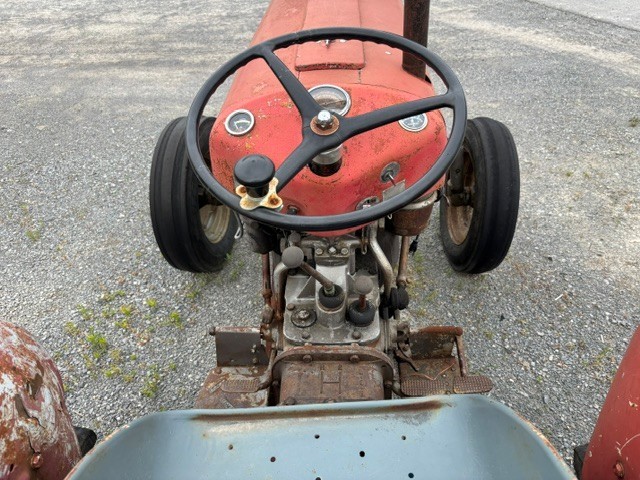 Tractors  Massey Ferguson 35 Tractor Photo
