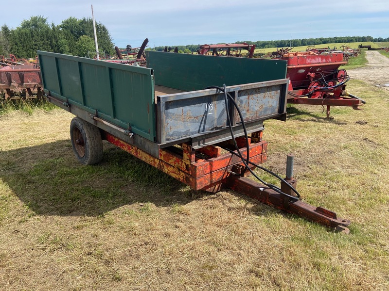 Hydraulic Dump Trailer - 6' x 10'