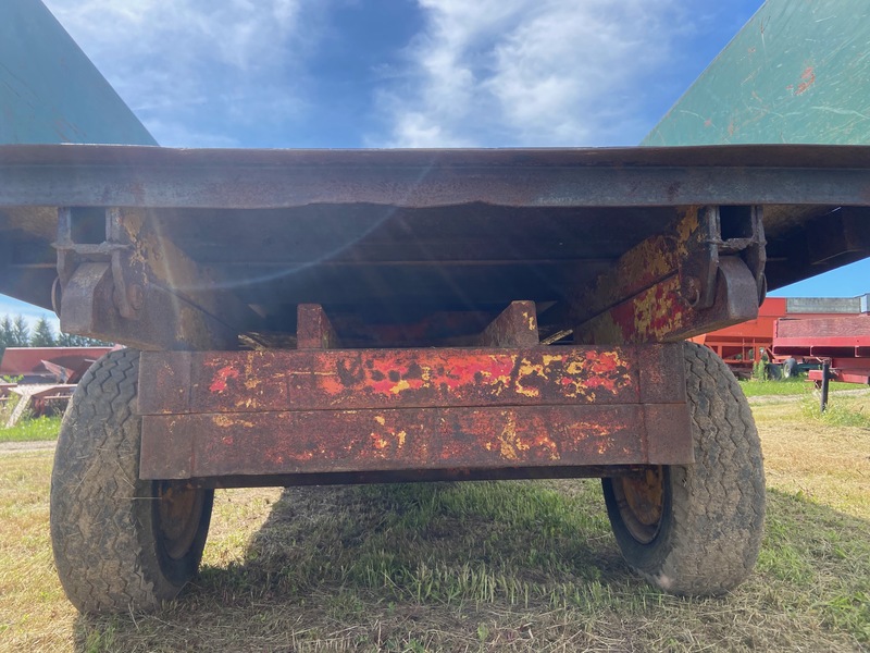 Trailers  Hydraulic Dump Trailer - 6' x 10' Photo