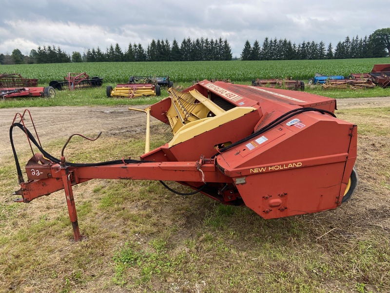 Hay/Forage/Livestock  New Holland 492 Haybine Photo
