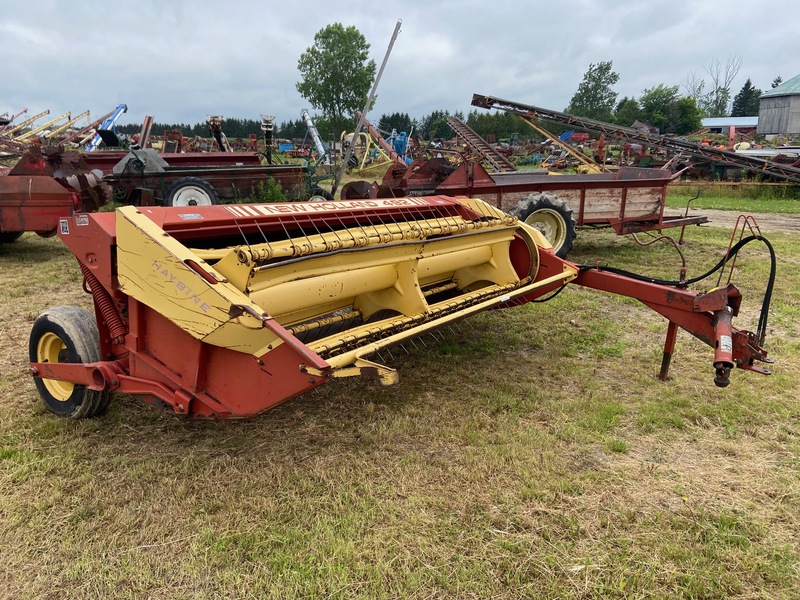 Hay/Forage/Livestock  New Holland 492 Haybine Photo