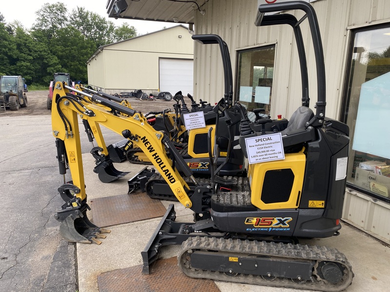 New Holland E15X Mini Excavator - ELECTRIC