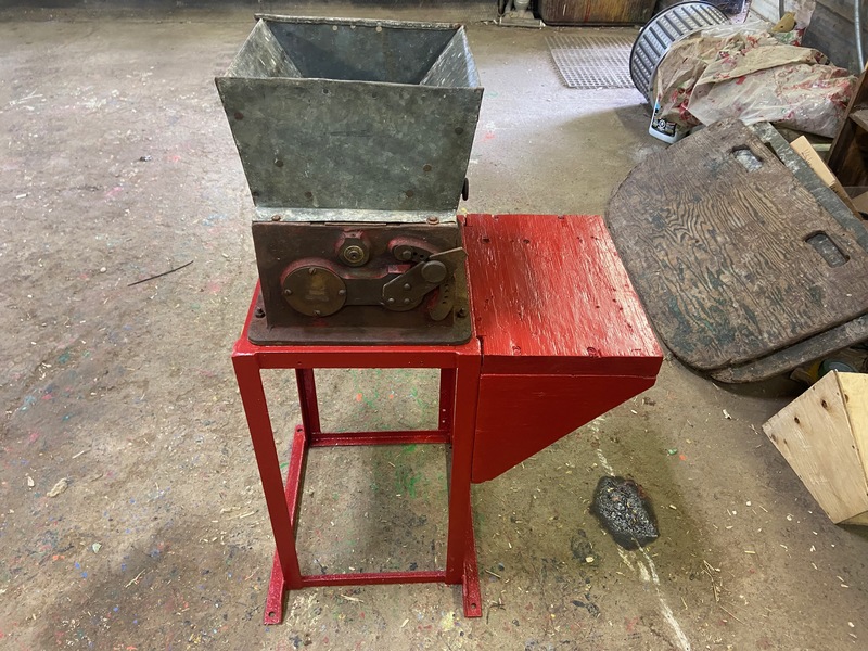 Hay/Forage/Livestock  Small Roller Mill - 4' x 28" Photo
