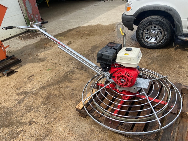 Razorback-Walker Power Trowel - 44" - 11HP