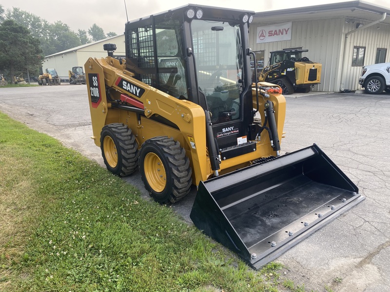 Sany SS210R Skid Steer Loader - NEW MODEL!! 