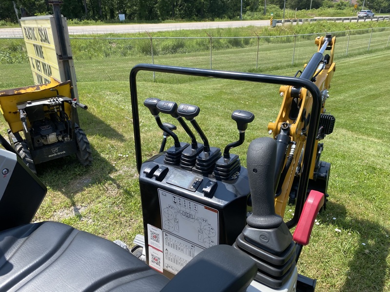 Sany SY10U Mini Excavator - NEW MODEL 