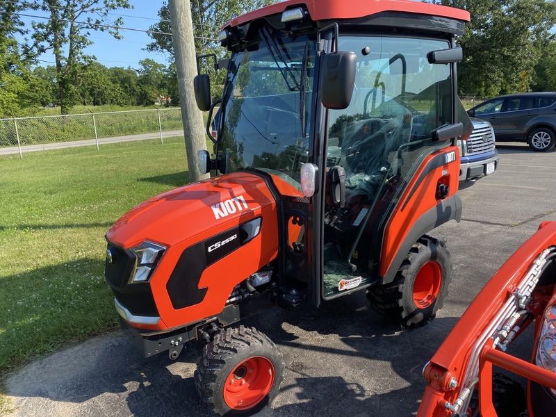 Kioti CS2520 Sub Compact Tractor with Cab 