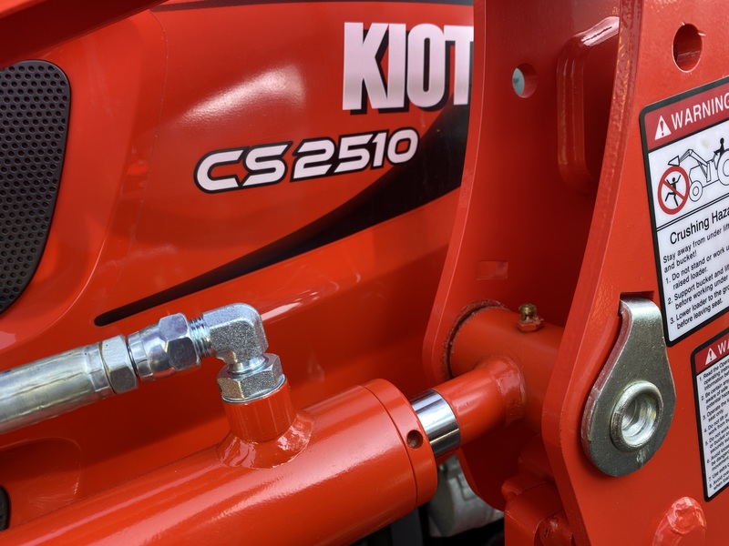 Kioti CS2510 Sub Compact Tractor 