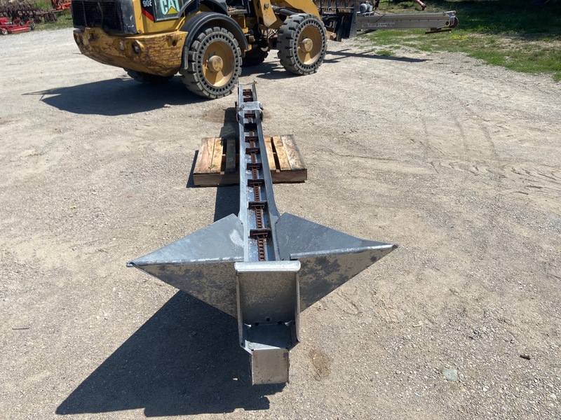 Augers/Conveyers  Single Chain Conveyor - 16FT Photo