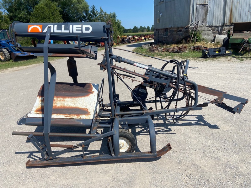 Allied Bale Stooker w/ Hydraulic Drive