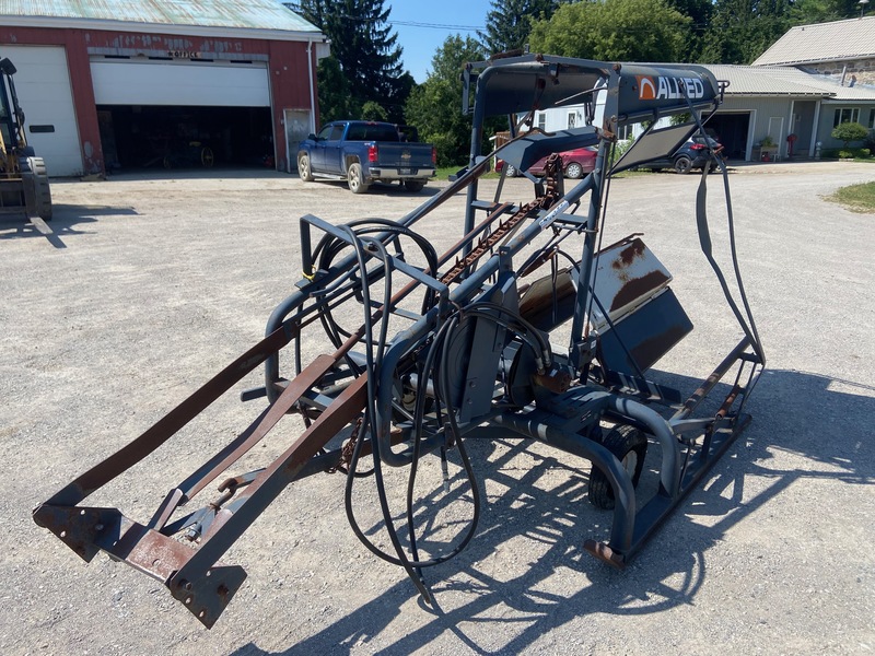 Hay/Forage/Livestock  Allied Bale Stooker w/ Hydraulic Drive Photo