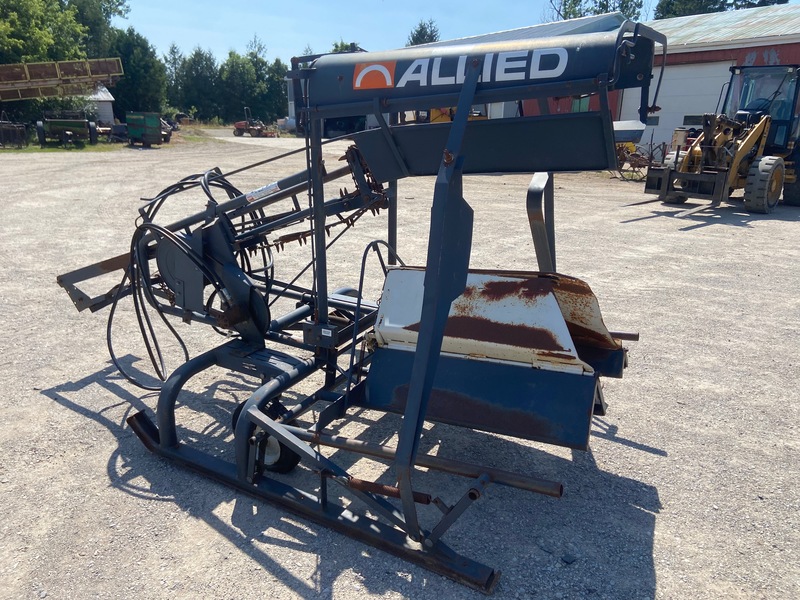 Hay/Forage/Livestock  Allied Bale Stooker w/ Hydraulic Drive Photo