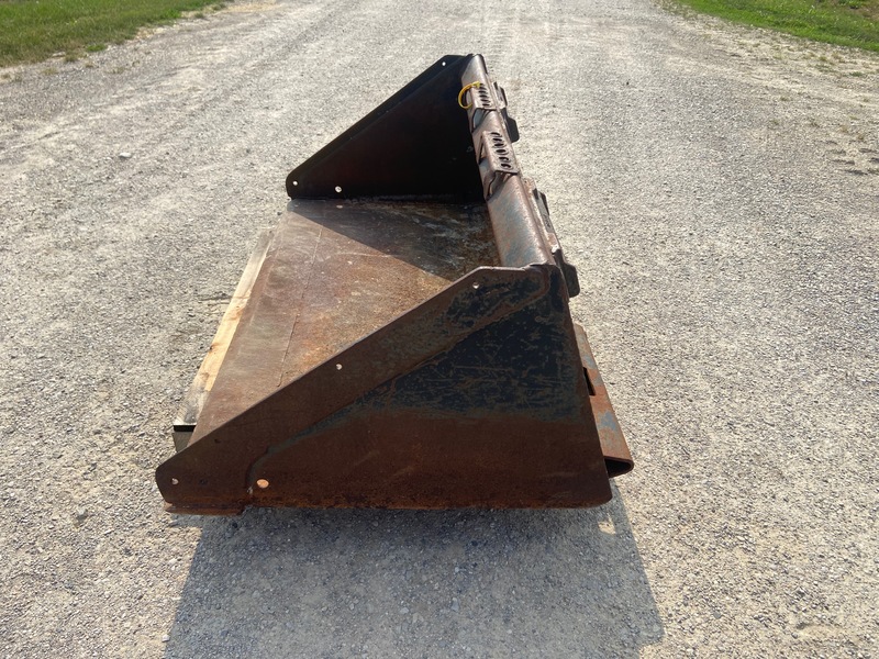 Attachments  Skid Steer Bucket - 4.5FT Photo