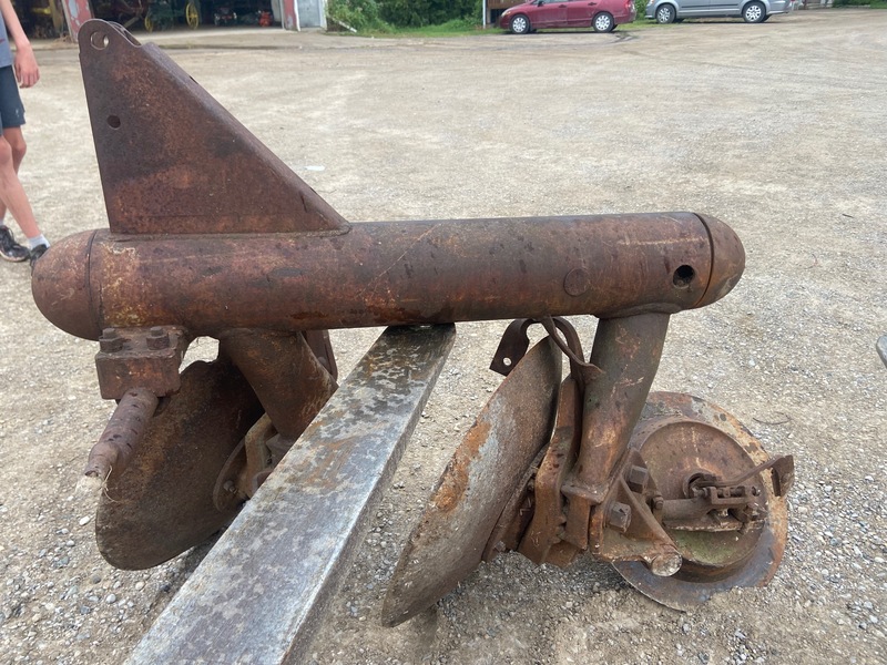 Tillage - Plows  Ferguson Disc Plow - 3PT Photo