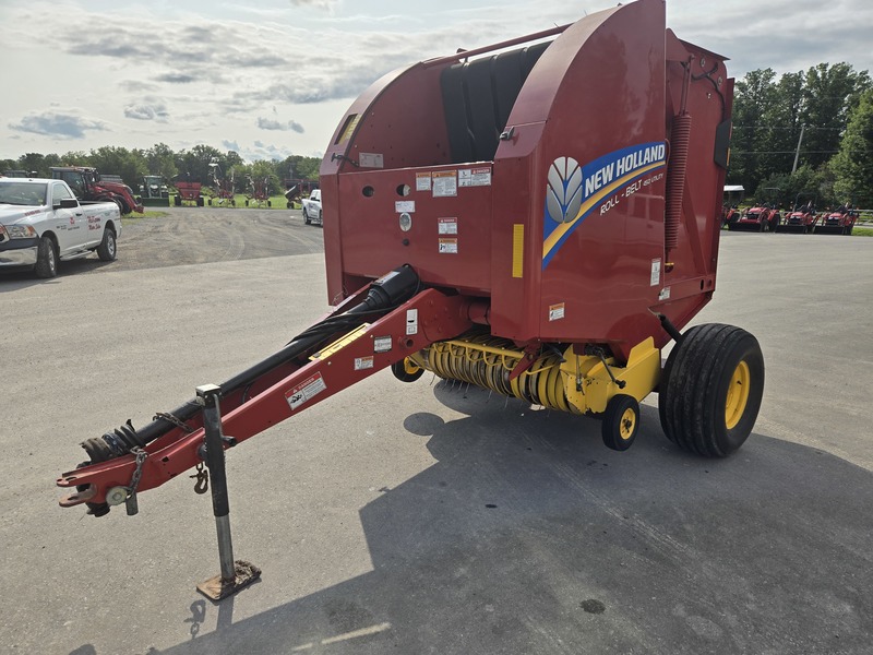 Hay & Forage  New Holland RB 450 Utilitty Photo