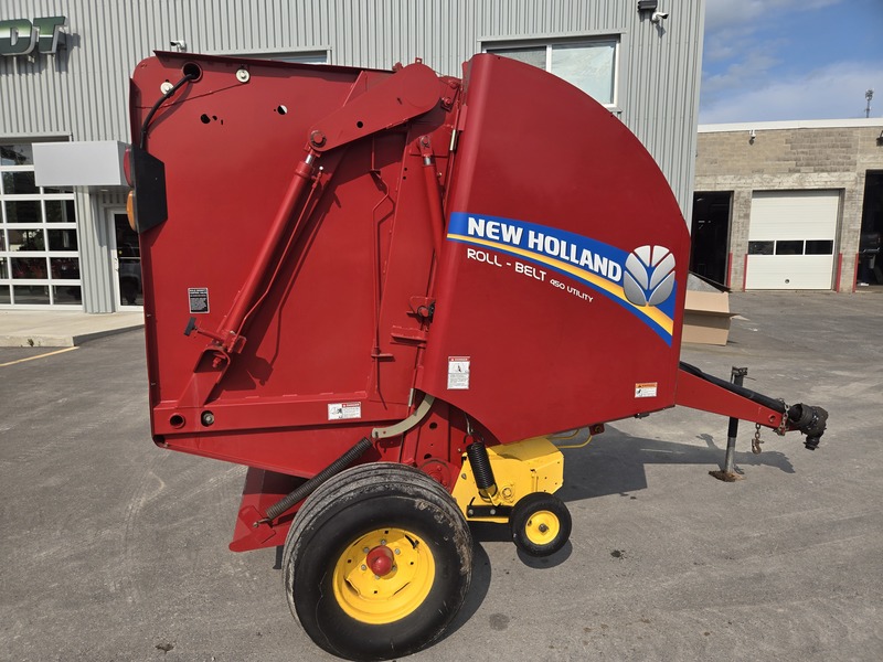 Hay & Forage  New Holland RB 450 Utilitty Photo