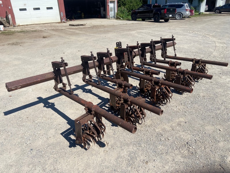 Tillage - Other  Lilliston 4 Row Rotary Scuffler Photo