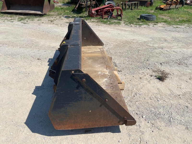 Attachments  Hardy Bucket - 7FT Photo