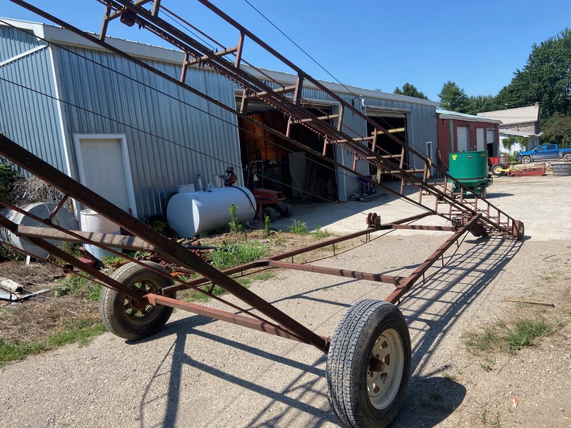 Miscellaneous  Forage King Electric Bale Elevator - 40FT Photo