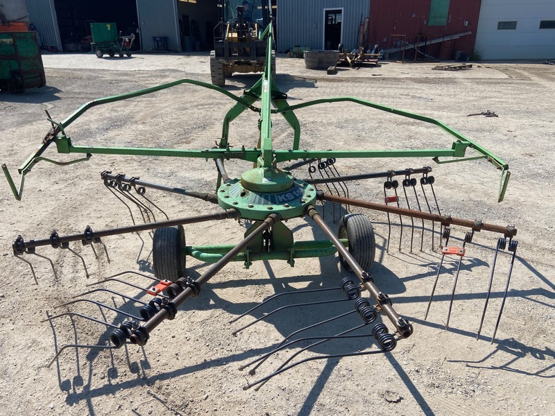 Hay/Forage/Livestock  Deutz-Allis KS 1.50 Rotary Rake Photo