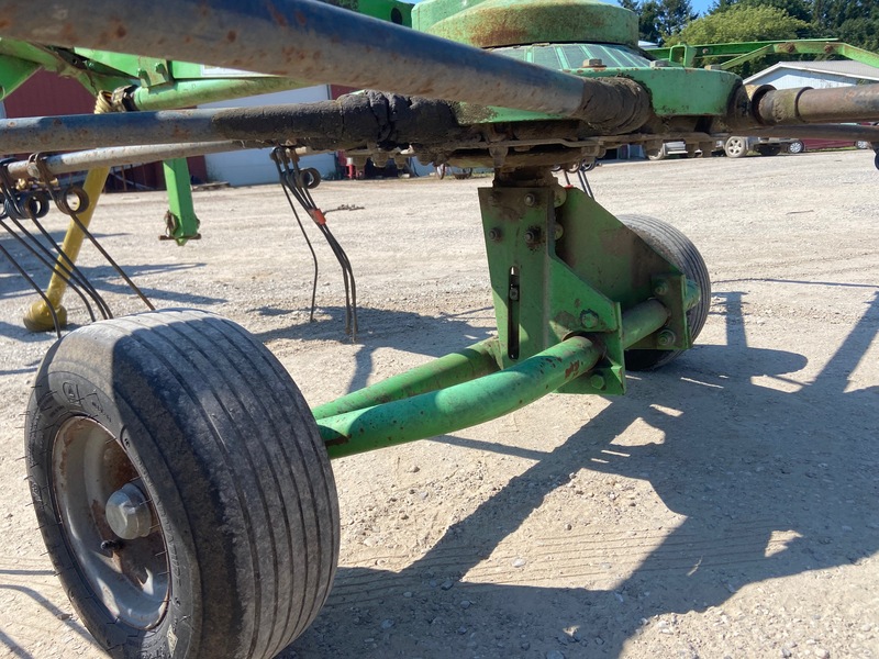 Hay/Forage/Livestock  Deutz-Allis KS 1.50 Rotary Rake Photo