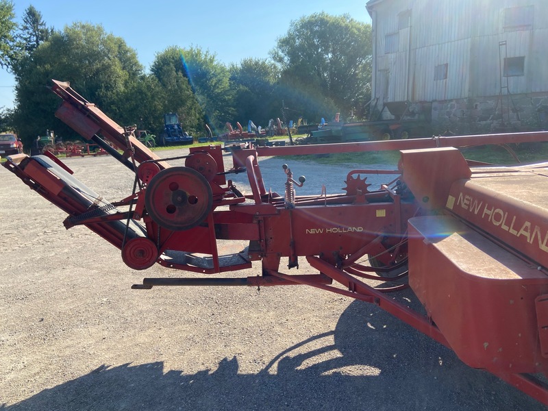 Hay/Forage/Livestock  New Holland 273 Baler w/ Thrower Photo