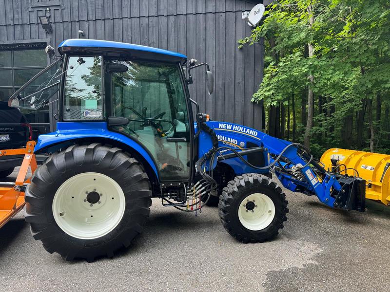 New Holland Boomer 45 Compact Tractor Package 