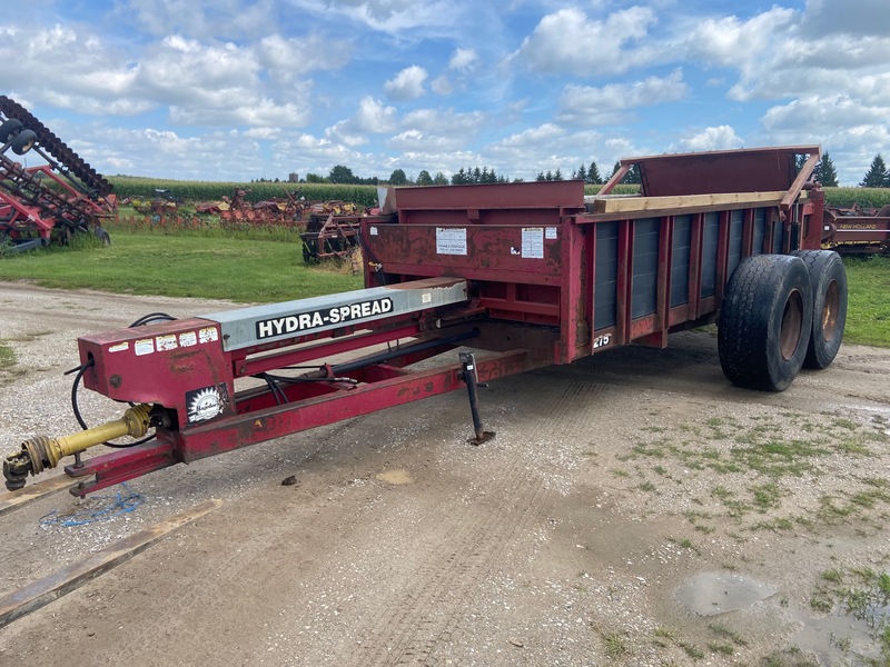 Hagedorn 275 Hydra-Push Manure Spreader