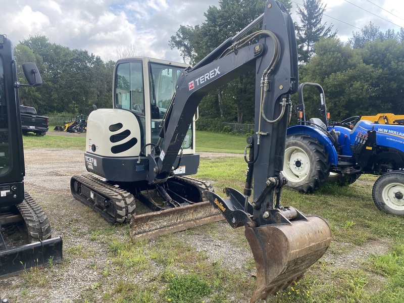 Terex TC37 Excavator for sale -Only 240hrs ! 