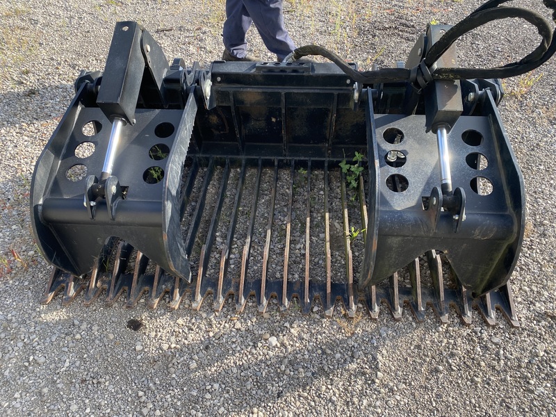 HD Grapple Attachment for Skid Steer/Loader 