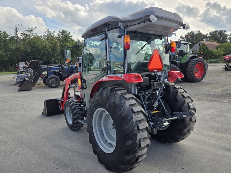 Tractors  Massey Ferguson 1M.40H Cab Tractor With Loader Photo
