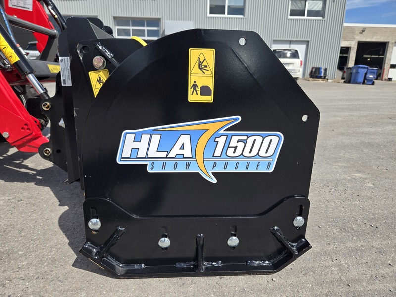 Attachments  66'' HLA 1500 Series Snow Pusher Photo